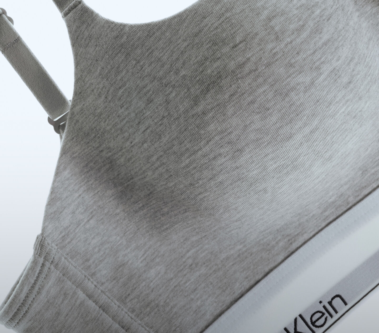 Made with smoothed edges to minimize  visible lines for lasting comfort and  cleaner silhouettes.